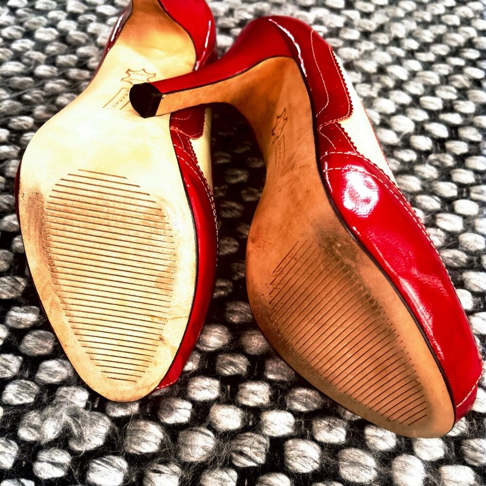 Utterly Divine Vintage Steven by Steve Madden Spectator Pumps Size 9 - Picture 4 of 6